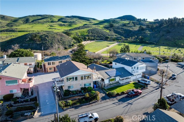 Detail Gallery Image 40 of 44 For 2023 Circle, Cayucos,  CA 93430 - 5 Beds | 3 Baths