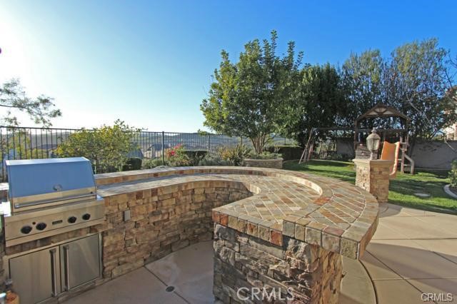 Detail Gallery Image 2 of 3 For 27 Running Brook Dr, Coto de Caza,  CA 92679 - 4 Beds | 4/1 Baths