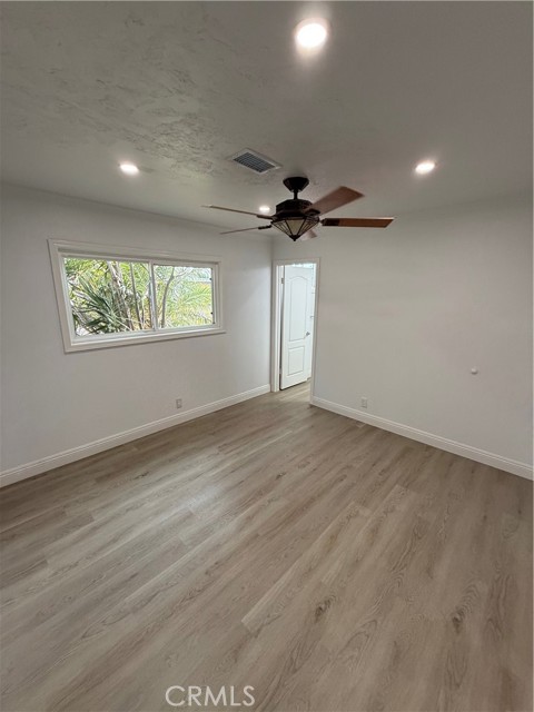 6372 Harvard Circle, Huntington Beach CA: https://media.crmls.org/medias/29c6d238-61e3-497a-8d68-728e88b9403e.jpg