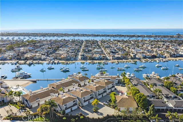 Detail Gallery Image 36 of 37 For 990 Bayside Cove #609,  Newport Beach,  CA 92660 - 3 Beds | 2 Baths