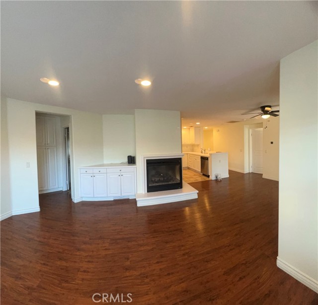 Detail Gallery Image 13 of 44 For 28382 Mirabelle, Saugus,  CA 91350 - 2 Beds | 2 Baths