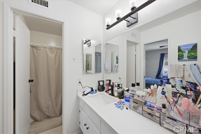 Detail Gallery Image 14 of 19 For 28531 via Princesa #C,  Murrieta,  CA 92563 - 2 Beds | 1/1 Baths