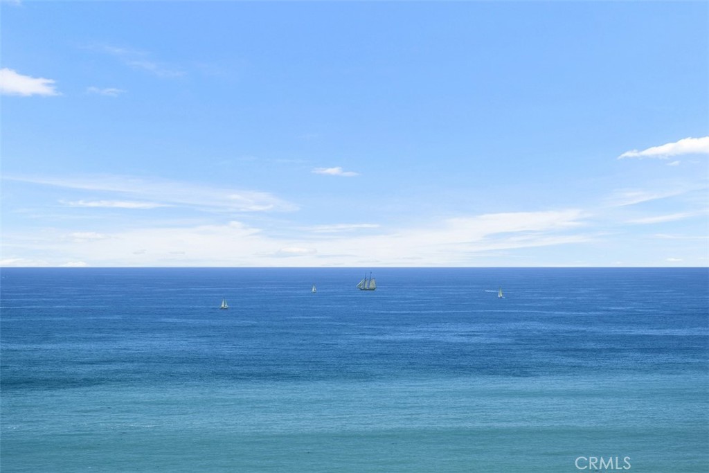 https://media.crmls.org/medias/29cb7133-a41a-43d7-ab36-54a031b00349.jpg?preset=X-Large