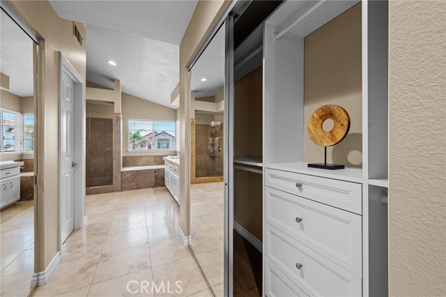 5 Vistamar Drive, Laguna Niguel CA: https://media.crmls.org/medias/29cc6c73-dd44-4def-a824-948fcd85e4ab.jpg