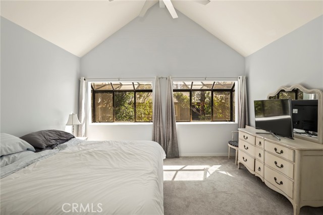 Detail Gallery Image 19 of 38 For 209 S Oakland Ave #D,  Pasadena,  CA 91101 - 3 Beds | 2/1 Baths