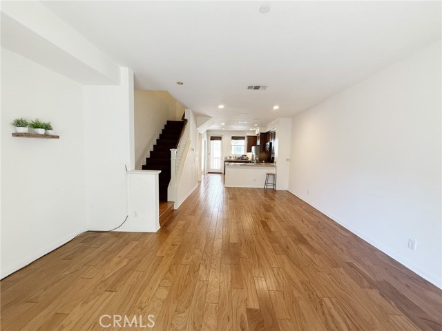 424 Silk Tree, Irvine CA: https://media.crmls.org/medias/29cf49de-fb27-497b-ad8e-31a357314e2a.jpg