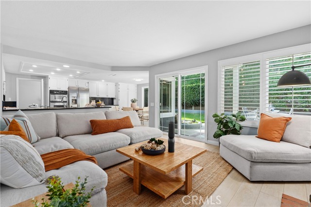 Detail Gallery Image 11 of 42 For 26521 Maside, Mission Viejo,  CA 92692 - 5 Beds | 3 Baths