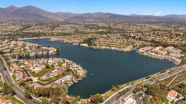 22982 Cecelia, Mission Viejo CA: https://media.crmls.org/medias/29cf85f7-7313-4614-b85e-9a3e7452bad5.jpg