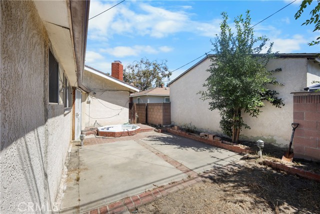 Detail Gallery Image 19 of 24 For 6049 Pennswood Ave, Lakewood,  CA 90712 - 3 Beds | 2 Baths
