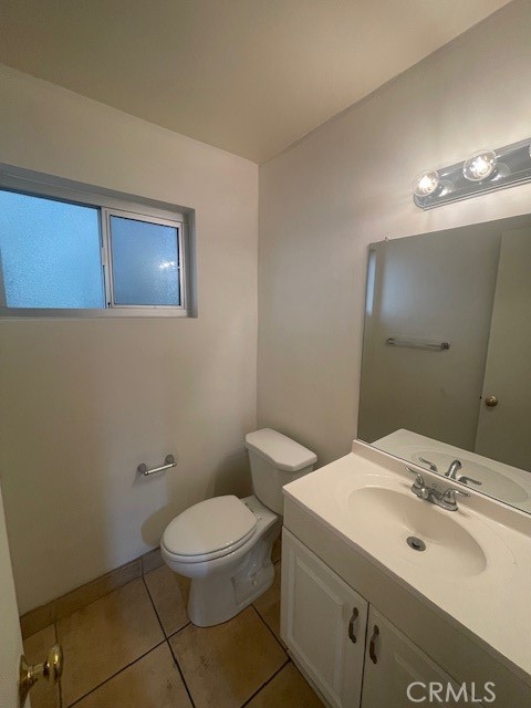 Detail Gallery Image 8 of 22 For 17045 Roscoe #14,  Northridge,  CA 91325 - 2 Beds | 1/1 Baths