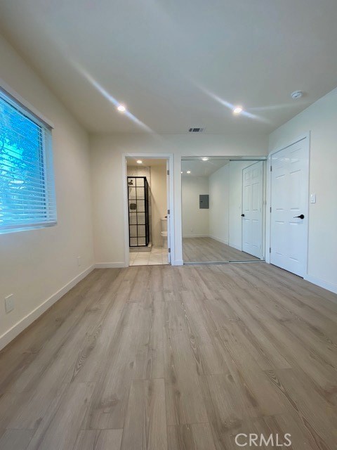 Detail Gallery Image 8 of 13 For 7713 Woodhall Ave, Canoga Park,  CA 91304 - 1 Beds | 1 Baths