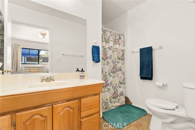 Detail Gallery Image 12 of 30 For 5094 N Crescent St, San Bernardino,  CA 92407 - 5 Beds | 2/1 Baths