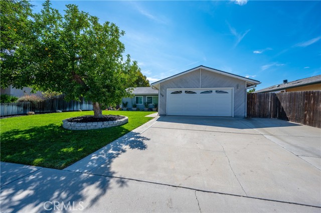 Detail Gallery Image 1 of 1 For 1118 Linda Cir, Paso Robles,  CA 93446 - 3 Beds | 2 Baths