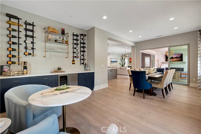 17311 Juniper Lane, Huntington Beach CA: https://media.crmls.org/medias/29d18718-74c5-492b-9deb-85a1e67f6d03.jpg