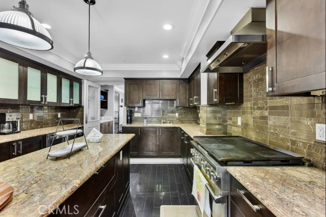 Detail Gallery Image 24 of 57 For 155 Cordova St #203,  Pasadena,  CA 91105 - 2 Beds | 2 Baths