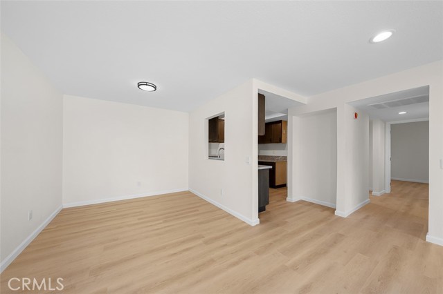 Detail Gallery Image 3 of 22 For 5025 Los Morros Way #45,  Oceanside,  CA 92057 - 3 Beds | 2 Baths