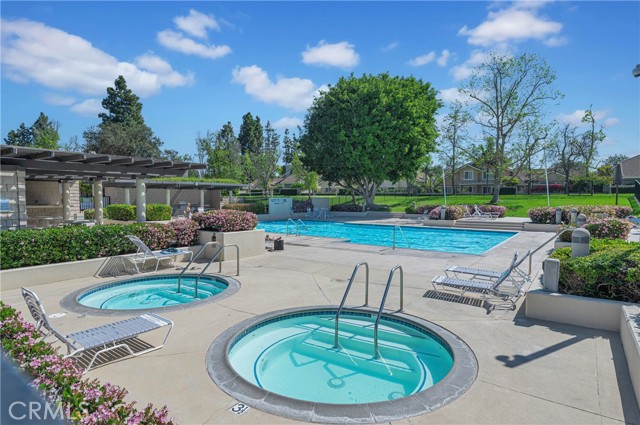 Detail Gallery Image 26 of 29 For 94 Smokestone, Irvine,  CA 92614 - 2 Beds | 1/1 Baths