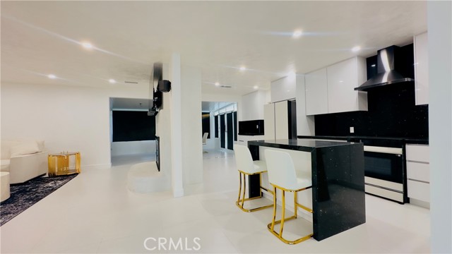 7401 Liberty Avenue, Corona CA: https://media.crmls.org/medias/29d3ea3d-29a1-40f4-be02-f3266addbf00.jpg