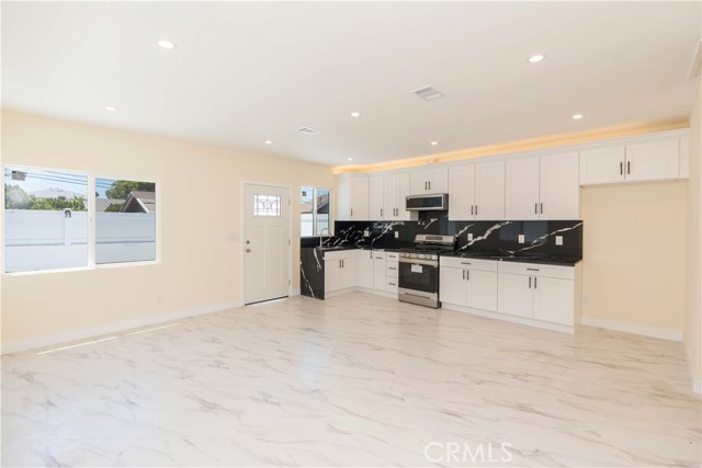 Detail Gallery Image 3 of 13 For 536 Myrtle St a,  Glendale,  CA 91203 - 1 Beds | 1 Baths