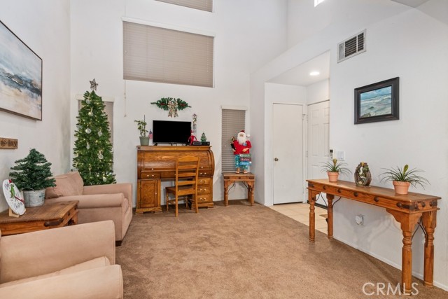 Detail Gallery Image 5 of 35 For 21867 Camellia Ln, Wildomar,  CA 92595 - 4 Beds | 2/1 Baths