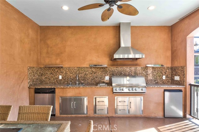 Detail Gallery Image 43 of 61 For 415 Birmingham Rd, Burbank,  CA 91504 - 4 Beds | 3/1 Baths