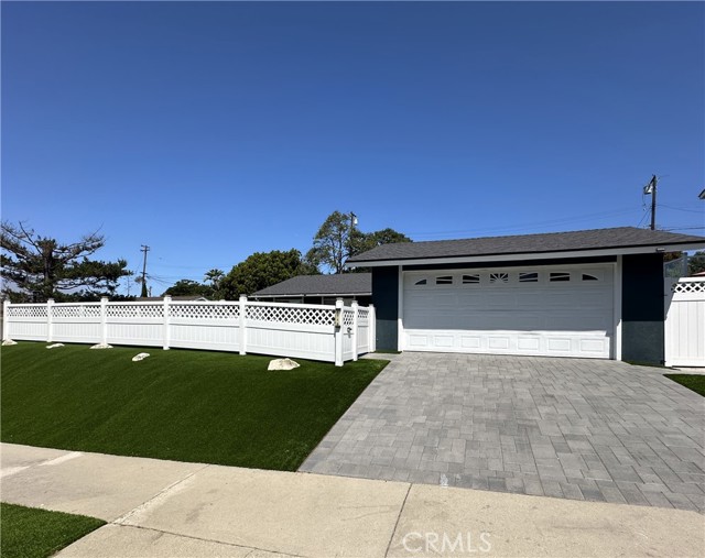 Detail Gallery Image 2 of 30 For 6719 Abbottswood Dr, Rancho Palos Verdes,  CA 90275 - 4 Beds | 2 Baths