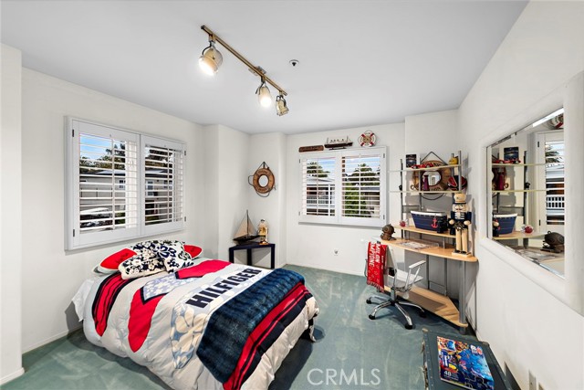 4026 Calle Lisa, San Clemente CA: https://media.crmls.org/medias/29d489a7-d319-47ad-847c-1912bebf2a68.jpg