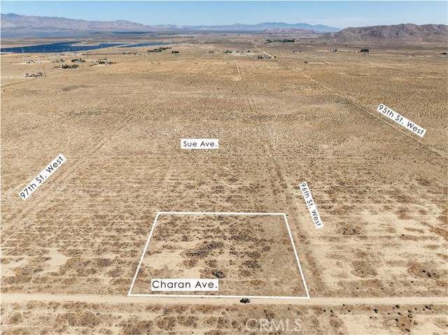 0 Charan Ave., Rosamond CA: https://media.crmls.org/medias/29d53182-b398-41be-9e75-dfc3f0c7fa43.jpg