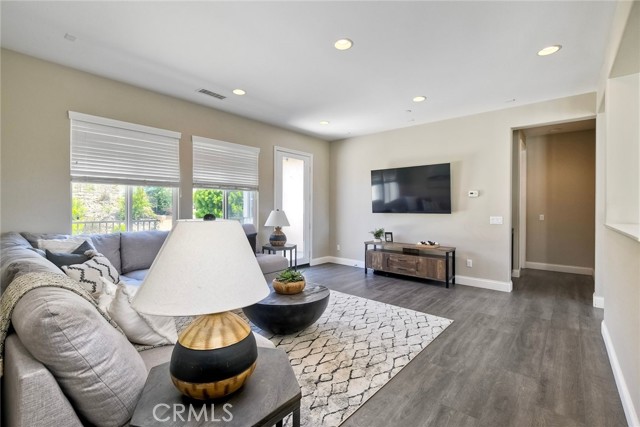 708 Costa Del Sur, San Marcos CA: https://media.crmls.org/medias/29d69562-07ab-4531-beae-27e2fe7a32e8.jpg