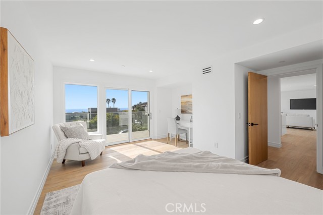 Detail Gallery Image 25 of 42 For 723 Balboa Ave, Laguna Beach,  CA 92651 - 4 Beds | 4 Baths