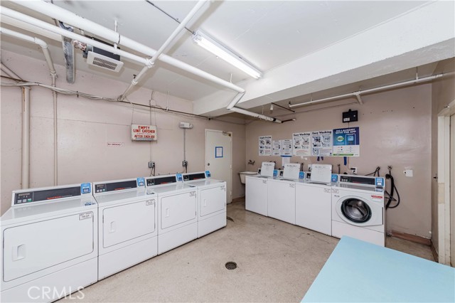 Detail Gallery Image 30 of 32 For 358 S Gramercy Pl #201,  Los Angeles,  CA 90020 - 2 Beds | 2 Baths