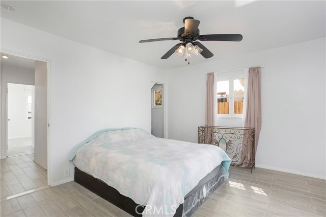 251 Avenida Del Mar, San Clemente CA: https://media.crmls.org/medias/29d7f032-6c9b-4de4-ae1d-be2f45e75b71.jpg