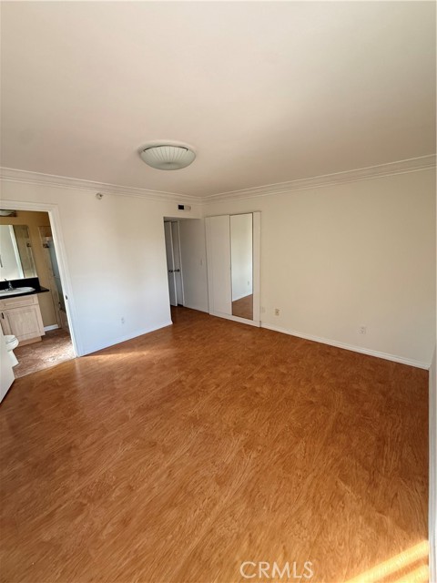 Detail Gallery Image 21 of 25 For 345 W Acacia, Glendale,  CA 91204 - 2 Beds | 2/1 Baths