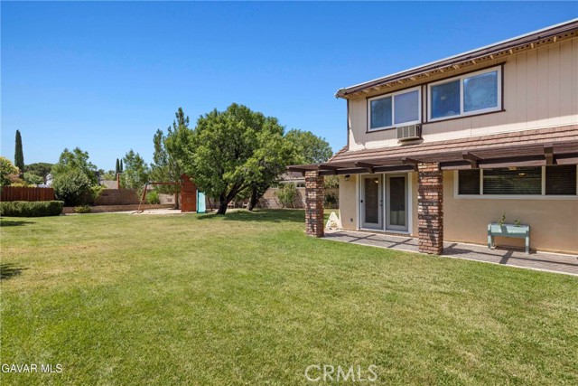 2520 Edam Street, Lancaster CA: https://media.crmls.org/medias/29d8c61c-5f56-41b1-9252-ef1f7e10a5dc.jpg