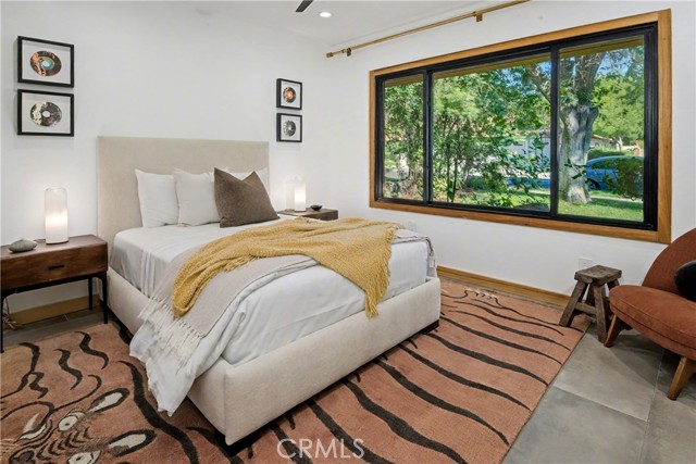 Detail Gallery Image 39 of 46 For 9701 Bothwell Road, Northridge,  CA 91324 - 4 Beds | 3/1 Baths