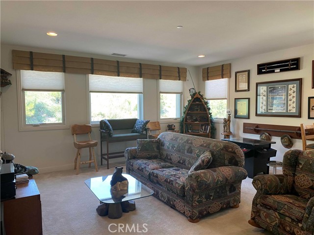 Detail Gallery Image 31 of 38 For 20239 Jubilee Way, Porter Ranch,  CA 91326 - 4 Beds | 4/1 Baths