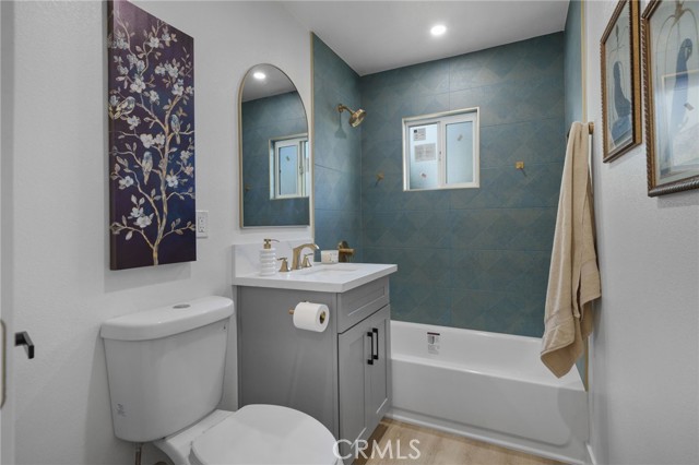 Detail Gallery Image 5 of 12 For 8695 Greenpoint Ave, Riverside,  CA 92503 - 3 Beds | 2 Baths