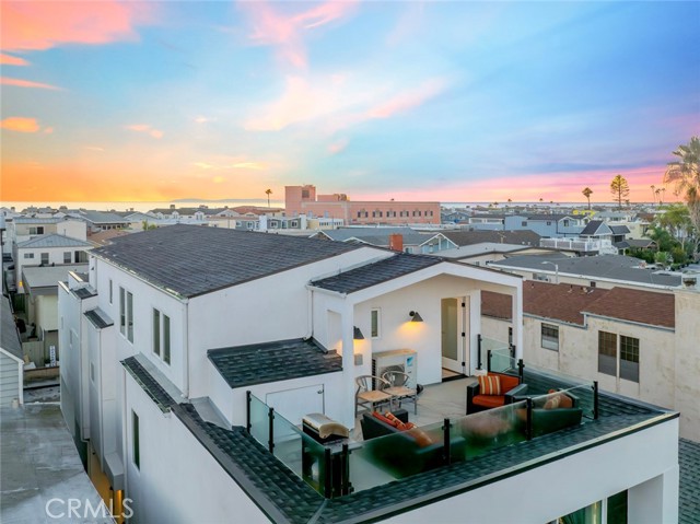 417 E Bay, Newport Beach CA: https://media.crmls.org/medias/29db295f-1d70-4f78-883b-9cddd875ee2d.jpg