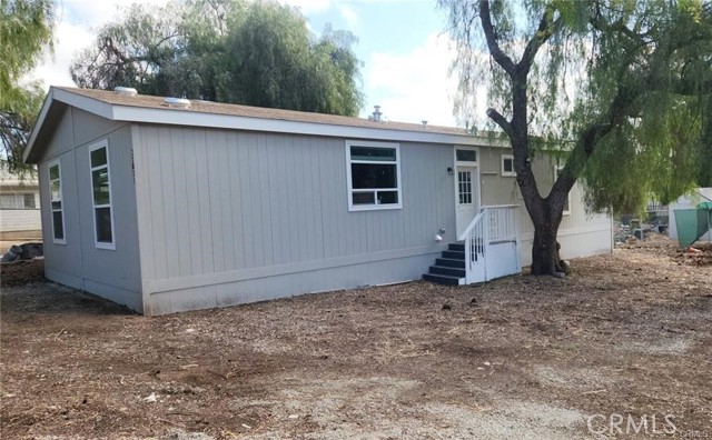 33031 Catlin Ave, Hemet CA: https://media.crmls.org/medias/29db5c14-b2d1-4348-82d1-8ef64e89806f.jpg