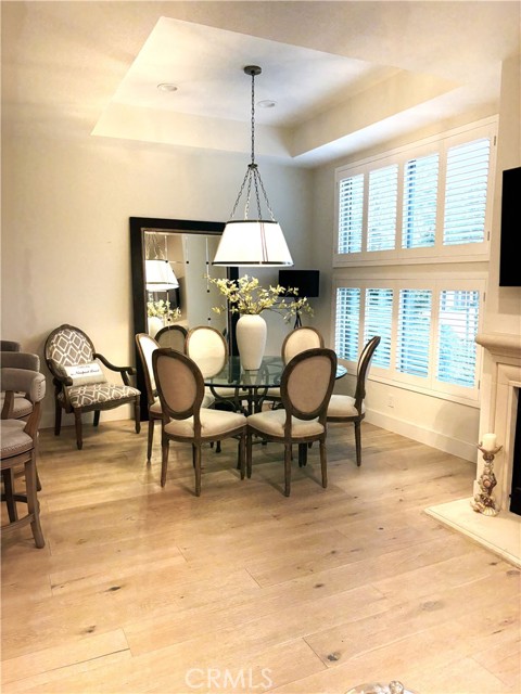 Detail Gallery Image 8 of 29 For 809 Muirfield, Newport Beach,  CA 92660 - 2 Beds | 2/1 Baths