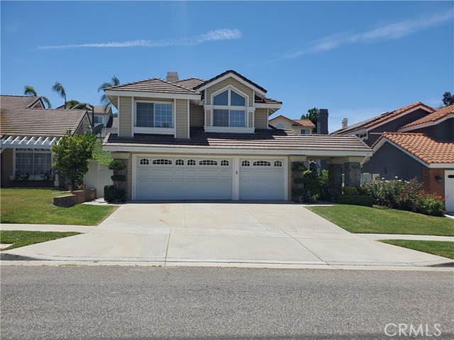 Detail Gallery Image 1 of 1 For 2330 Bloomfield Ln, Corona,  CA 92882 - 4 Beds | 2/1 Baths