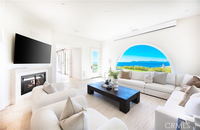 Detail Gallery Image 12 of 50 For 24 Timor Sea, Newport Coast,  CA 92657 - 4 Beds | 3/2 Baths
