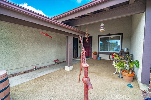 Detail Gallery Image 2 of 38 For 2650 Belburn Pl, Simi Valley,  CA 93065 - 5 Beds | 2 Baths