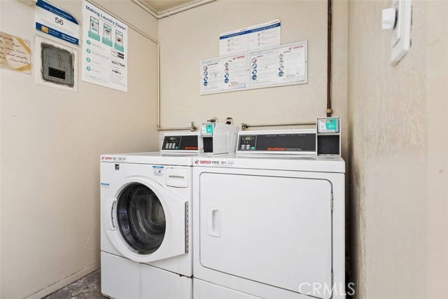 12526 Cuesta Drive, Cerritos CA: https://media.crmls.org/medias/29df1b87-ff78-42fb-aa1d-bcd70683d6d1.jpg