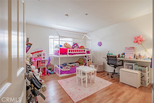 Detail Gallery Image 22 of 26 For 8554 Burnet Ave #114,  North Hills,  CA 91343 - 3 Beds | 2/1 Baths