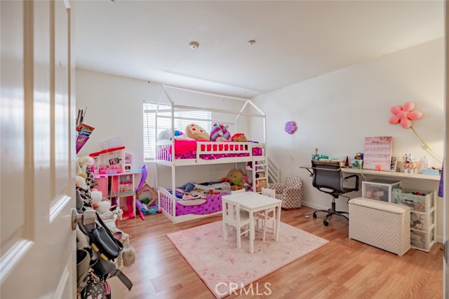 Detail Gallery Image 22 of 26 For 8554 Burnet Ave #114,  North Hills,  CA 91343 - 3 Beds | 2/1 Baths