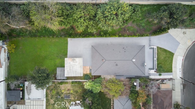 Detail Gallery Image 6 of 27 For 4867 Noble, Sherman Oaks,  CA 91403 - 3 Beds | 2 Baths