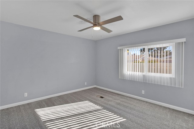 Detail Gallery Image 12 of 29 For 15252 Seneca Rd #221,  Victorville,  CA 92392 - 3 Beds | 2 Baths