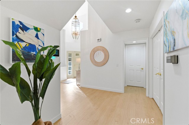 Detail Gallery Image 27 of 67 For 28360 Easton Ln, Saugus,  CA 91350 - 5 Beds | 3 Baths