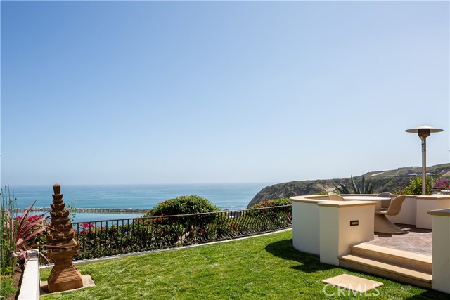 24352 Santa Clara Ave, Dana Point CA: https://media.crmls.org/medias/29e0d3be-e4a4-4887-a94b-0961cc254537.jpg